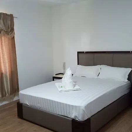 Meaco Royal Hotel - Tayuman